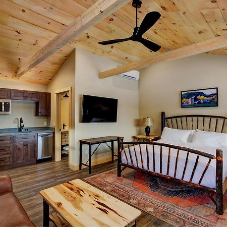 The Lodge By Sunapee Stays Zewnętrze zdjęcie